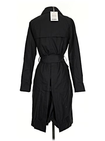 Everlane Trenchcoat (view 2)