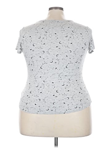 No Boundaries Short Sleeve T-Shirt (view 2)