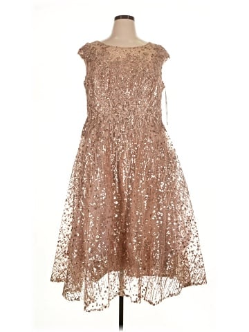 Mac Duggal Cocktail Dress (view 1)