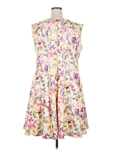 Gabby Skye Casual Dress (view 2)