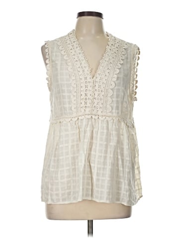 Max Studio Sleeveless T-Shirt (view 1)