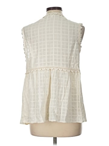 Max Studio Sleeveless T-Shirt (view 2)