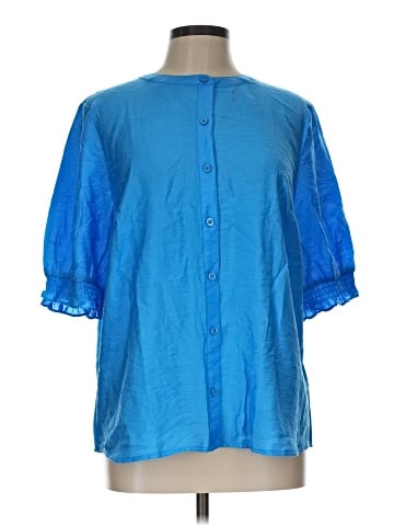Croft & Barrow 3/4 Sleeve Button-Down Shirt (view 1)