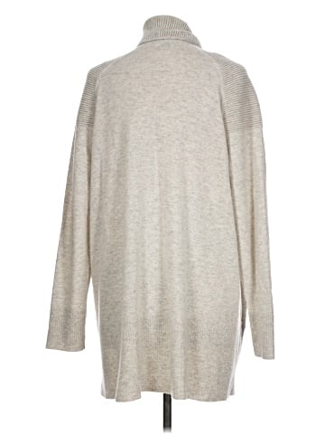 Vince. Wool Cardigan (view 2)