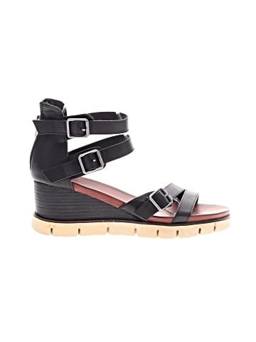Mia Wedges (view 1)