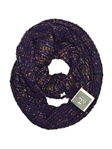 Echo Scarf (view 1)