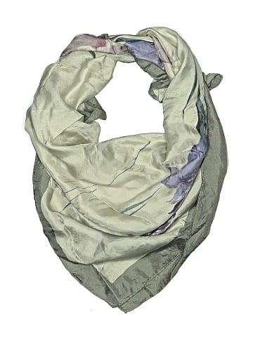 Echo Scarf (view 1)