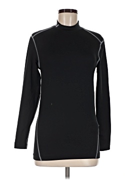 Under Armour Long Sleeve T-Shirt (view 1)