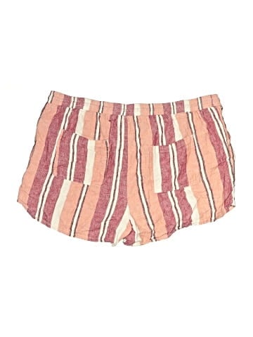 Universal Thread Shorts (view 2)