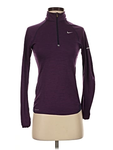 Nike Long Sleeve T-Shirt (view 1)