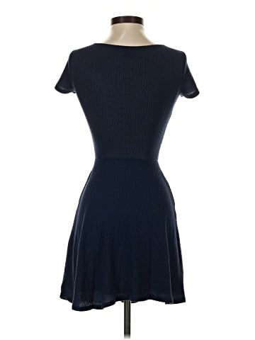 Hollister Casual Dress (view 2)