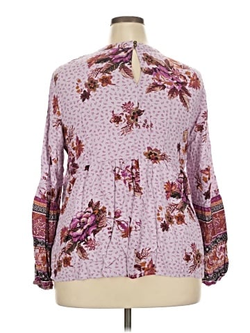 Maurices Long Sleeve T-Shirt (view 2)