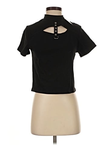 Hot Topic Short Sleeve Top (view 1)