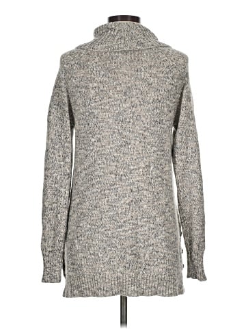 Leo & Nicole Turtleneck Sweater (view 2)