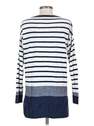 Barefoot Dreams Pullover Sweater (view 2)