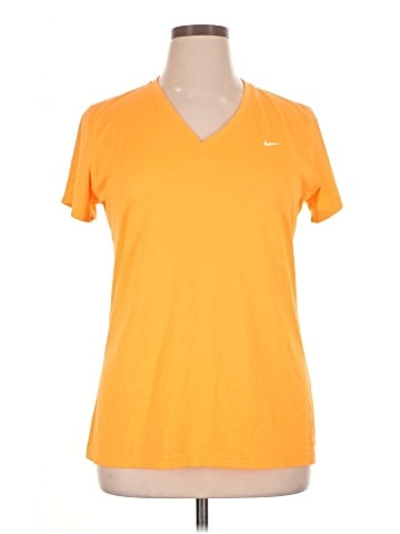Nike Active T-Shirt (view 1)
