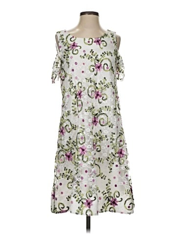 Signature by Robbie Bee Casual Dress (view 1)
