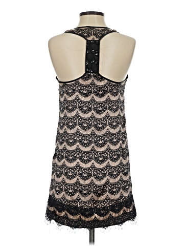 Alice & Trixie Sleeveless Top (view 2)