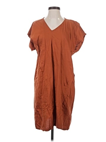 Uniqlo Casual Dress (view 1)