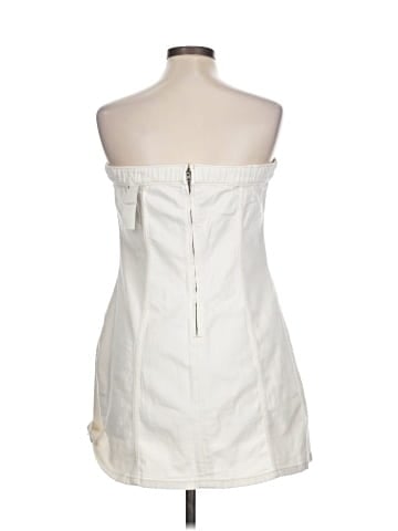 Abercrombie & Fitch Casual Dress (view 2)