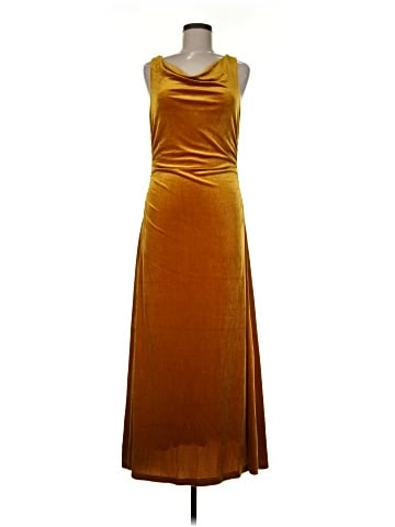 Flat White Casual Dress (view 1)