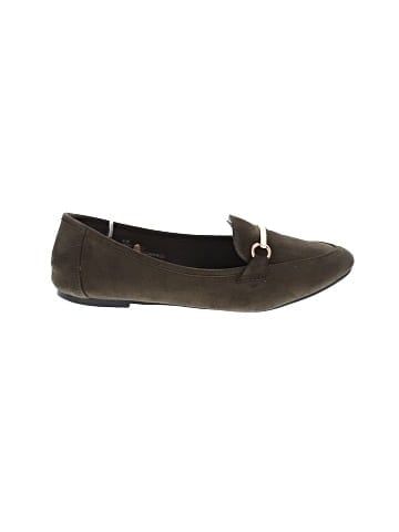 Unbranded Flats (view 1)
