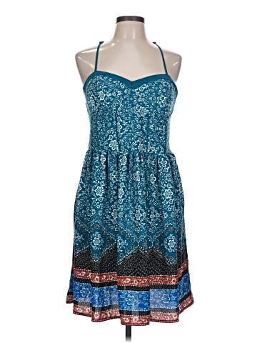 Xhilaration Cocktail Dress (view 1)