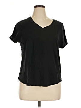 Old Navy Short Sleeve T-Shirt (view 1)