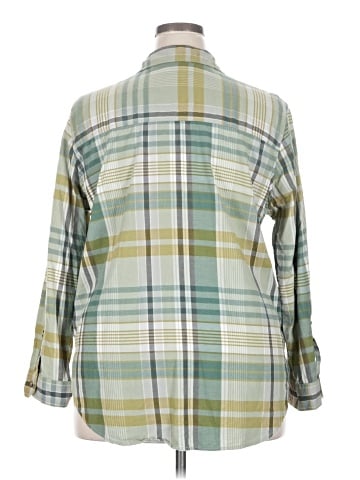 Universal Thread 3/4 Sleeve Button-Down Shirt (view 2)