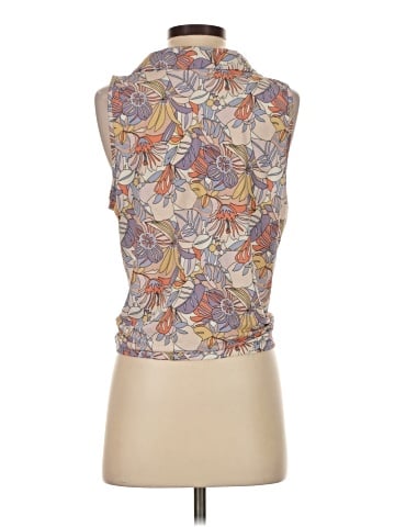 Sweet Rain Sleeveless Blouse (view 2)