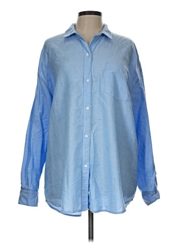 Old Navy Long Sleeve Button-Down Shirt (view 1)