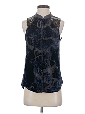 Tiny Sleeveless Blouse (view 1)
