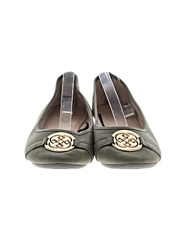 Unbranded Flats (view 2)