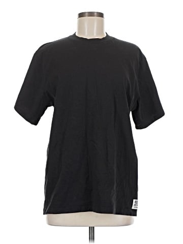 Levi's Short Sleeve T-Shirt (view 1)