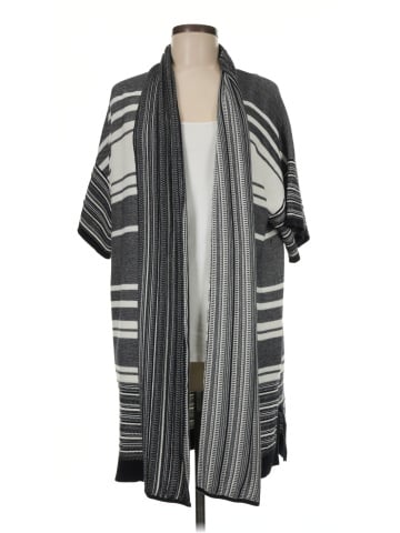 Vince. Poncho (view 1)
