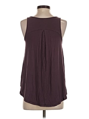 American Eagle Outfitters Tank Top (view 2)