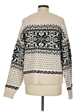 Universal Thread Pullover Sweater (view 2)