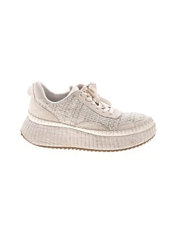 Universal Thread Sneakers (view 1)