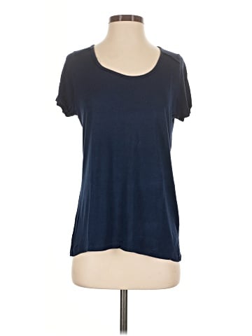 Vince. Short Sleeve T-Shirt (view 1)