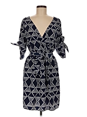 Old Navy Casual Dress (view 1)