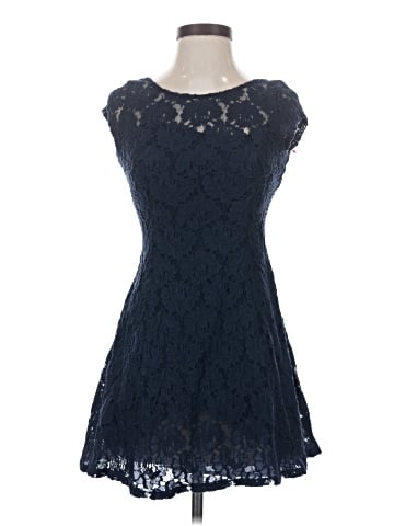 Abercrombie & Fitch Cocktail Dress (view 1)