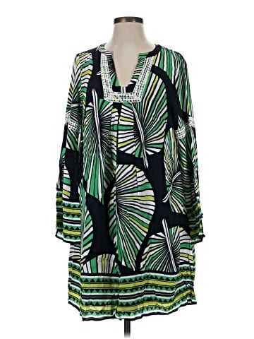 Crown & Ivy Casual Dress (view 1)