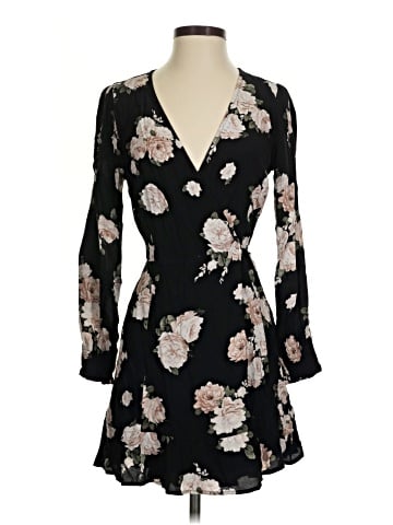 Abercrombie & Fitch Casual Dress (view 1)
