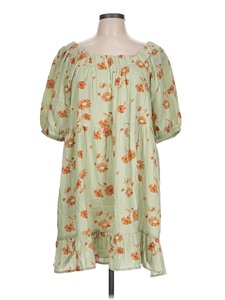 Pre-owned Wonderly Casual Dress In Green
