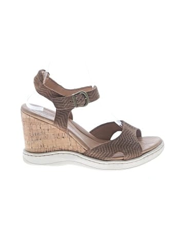 Born Wedges (view 1)