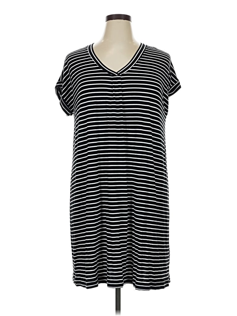 Pre-owned A.n.a. A New Approach Casual Dress In Black