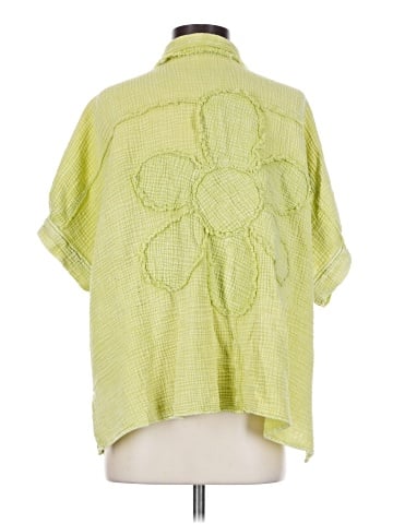Easel 3/4 Sleeve Button-Down Shirt (view 2)