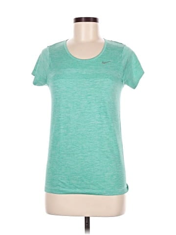 Nike Short Sleeve Top (view 1)