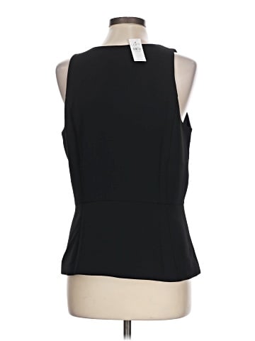 LOFT Versa Vest (view 2)