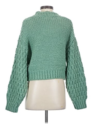 Universal Thread Turtleneck Sweater (view 2)